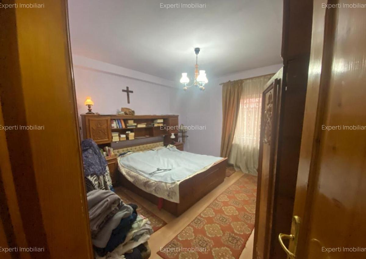 Casa ?i teren 635 mp - zona Stadion Primaverii - 18