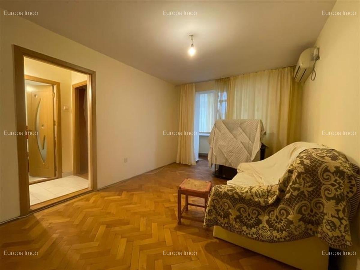 Apartament 4 camere de vanzare zona Alunisului -Tulcea - 2