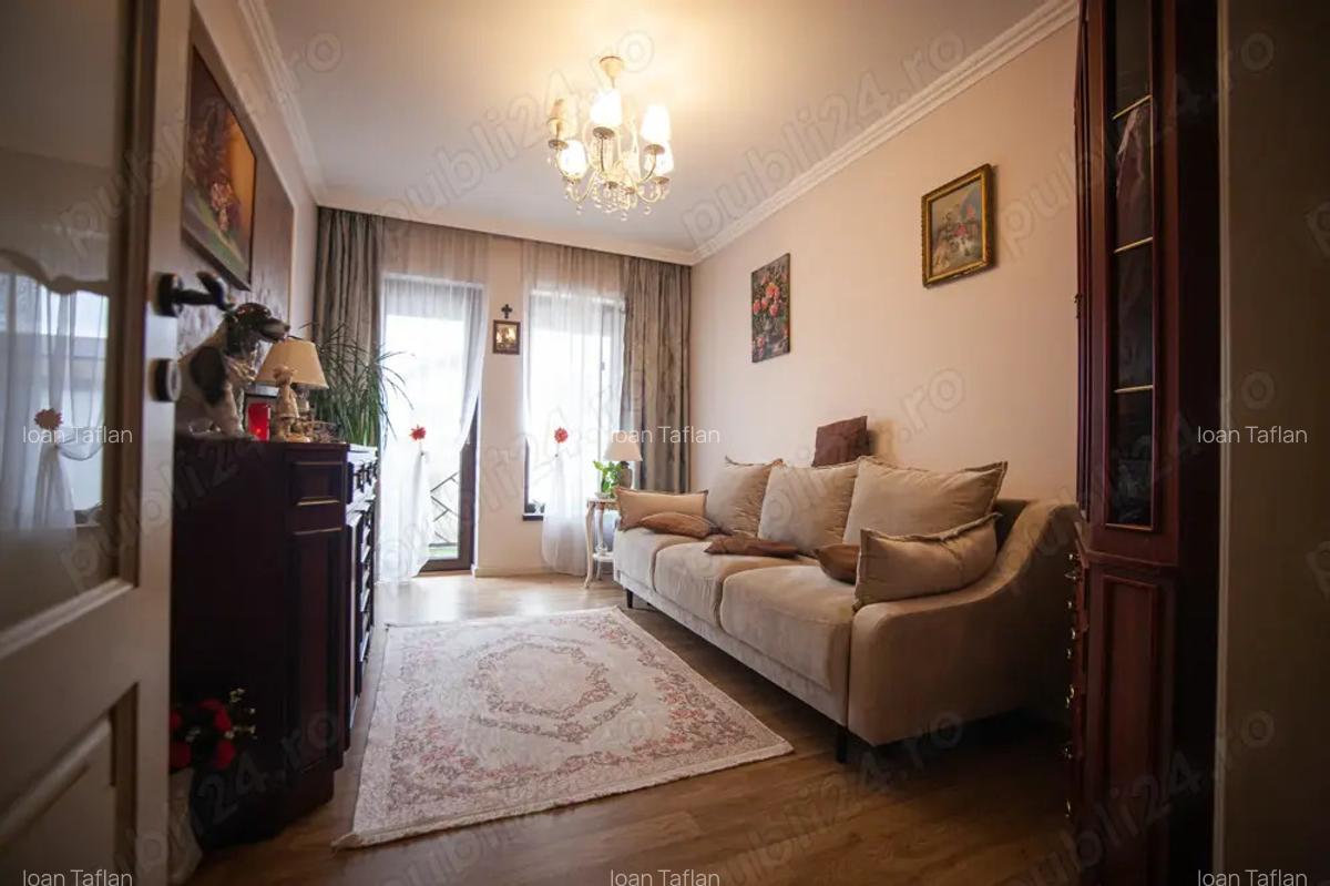 Casa de vanzare , Selimbar , Sibiu , 5 camere - 6