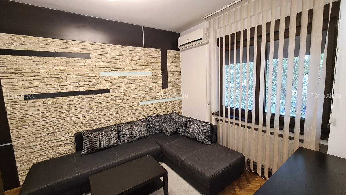 Parcul Carol - vanzare apartament 3 camere - 2