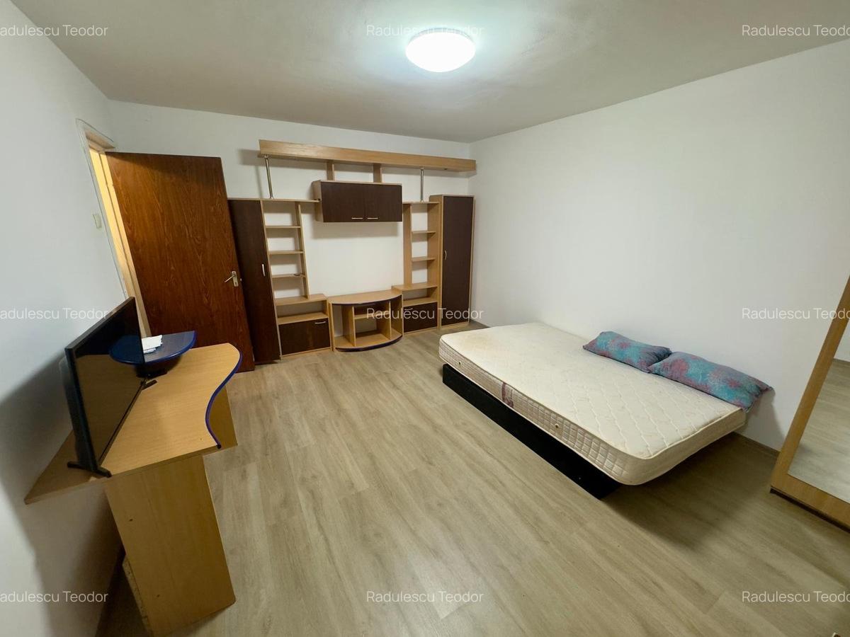 Garsoniera decomandata | 1 minut Metrou Gorjului | Bloc anvelopat - 2