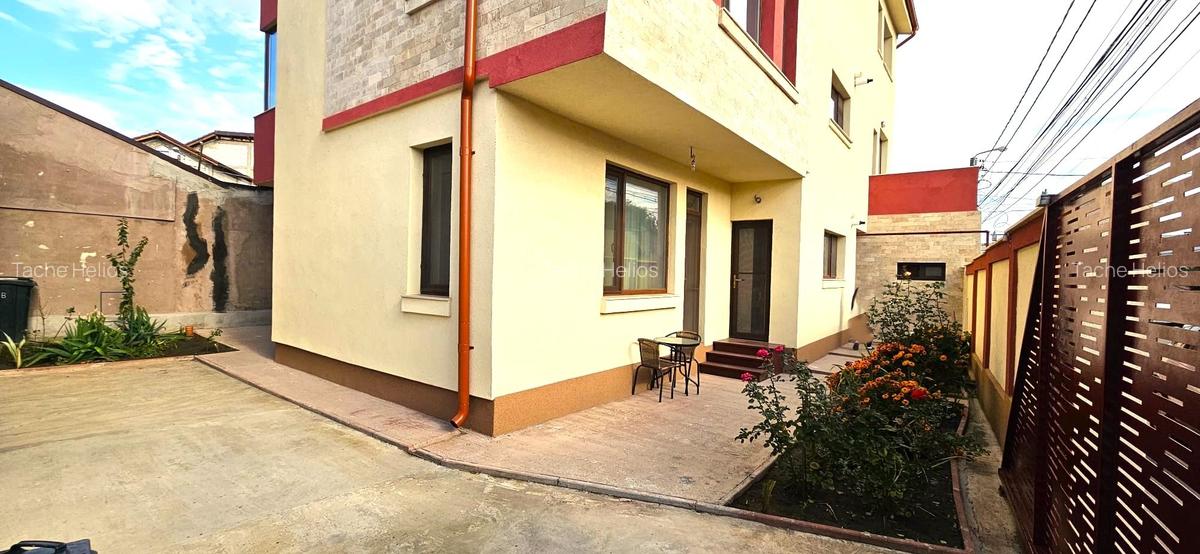 Apartament EXCLUSIVIST situat intr o vila P+2E cu cate un apartament pe etaj - 3 Apartament EXCLUSIVIST situat intr o vila P+2E cu cate un apartament pe etaj - 3