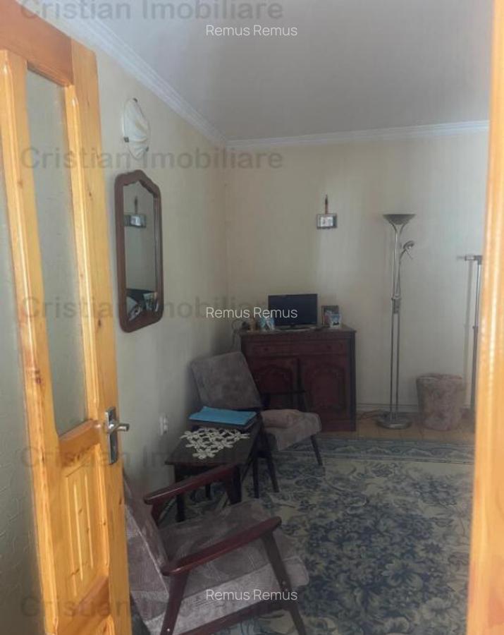 Casa 3 camere,decomandata, construcie anul 2000,Centru - 5