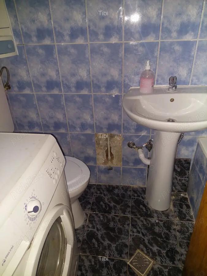 Se inchiriaza apartament cu o camera la casa curte comuna - 13