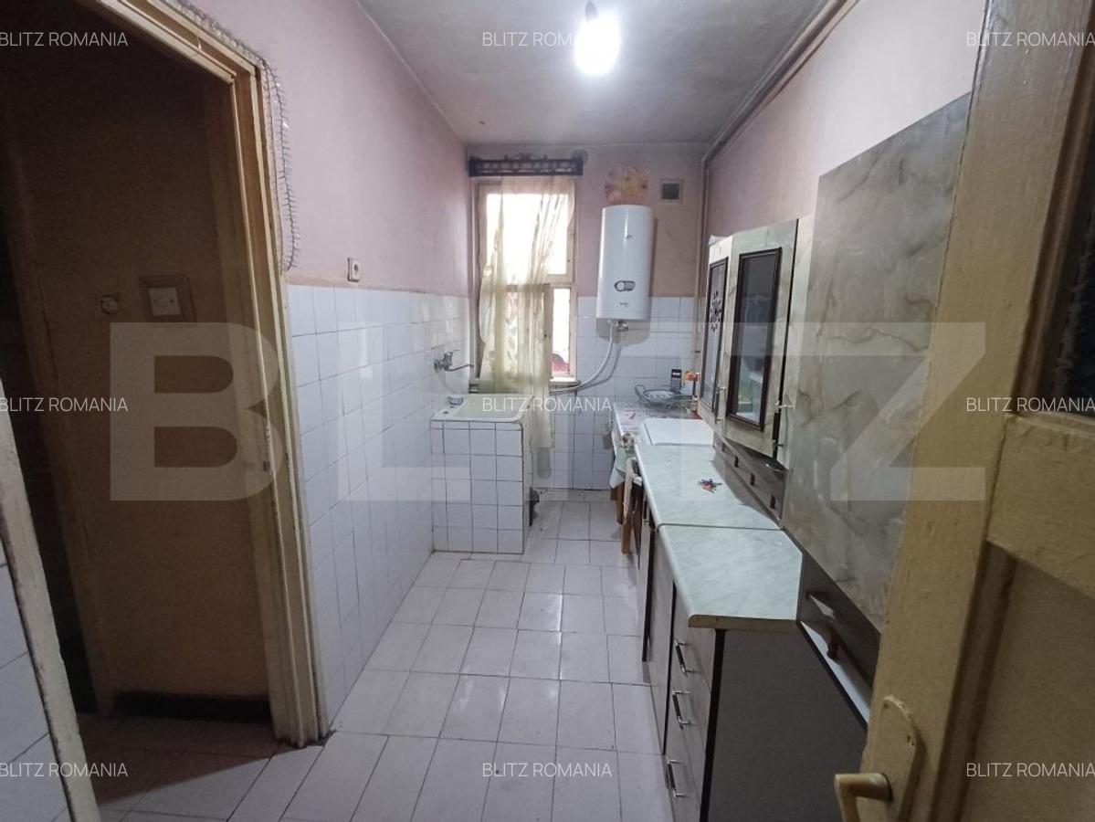 Apartament decomandat, cu 3 camere, etaj 2, zona Aleea Smardan - 2