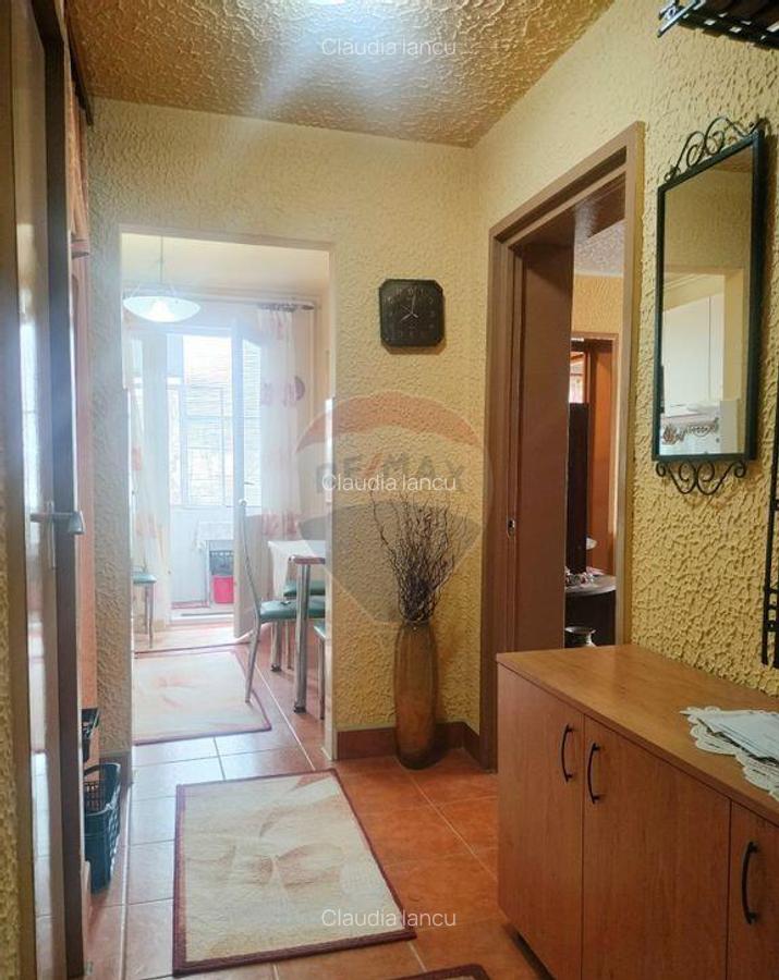 Apartament trei camere Iernuteni- Reghin - 8