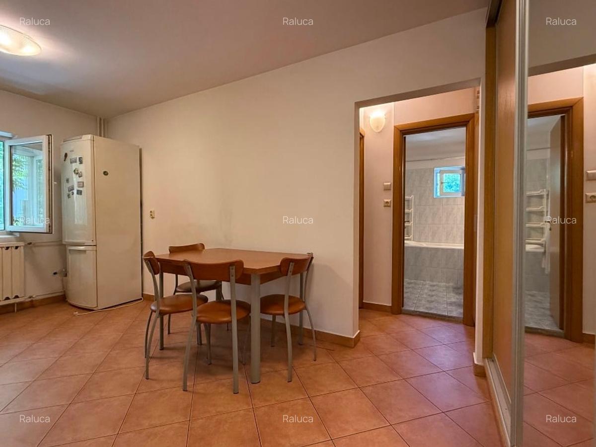 Apartament cu 2 camere decomandat în Aviației - 8