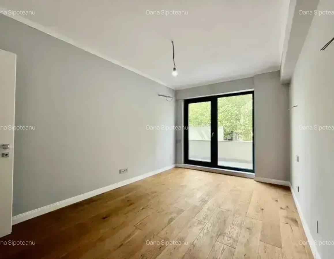 Unirii I Apartament 4 camere I 2 TeraseI 2 Locuri ParcareI Bloc nou I comision 0 - 9