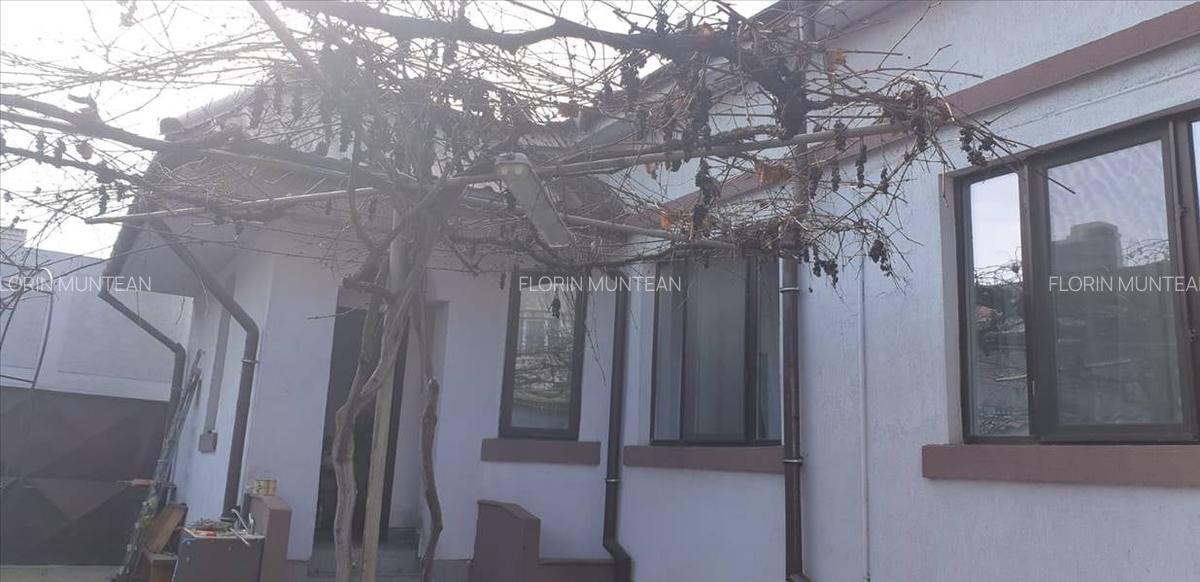 Casă cu 6 camere în ICIL - 4