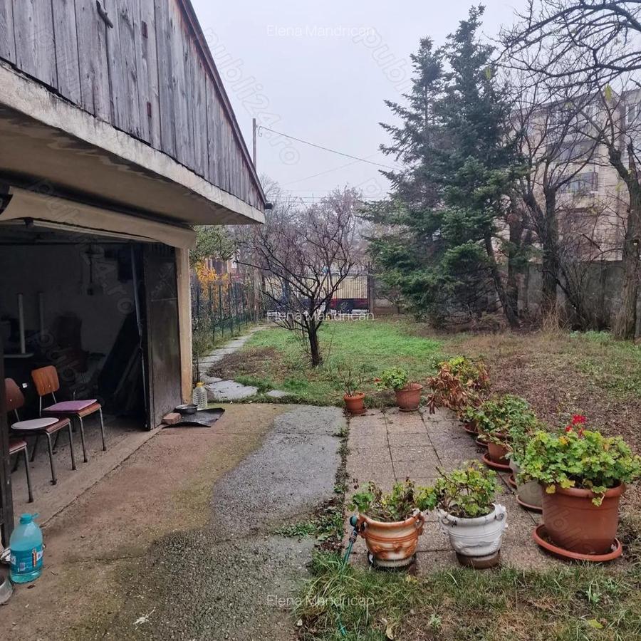 Central, inchiriat garaj si teren - 3