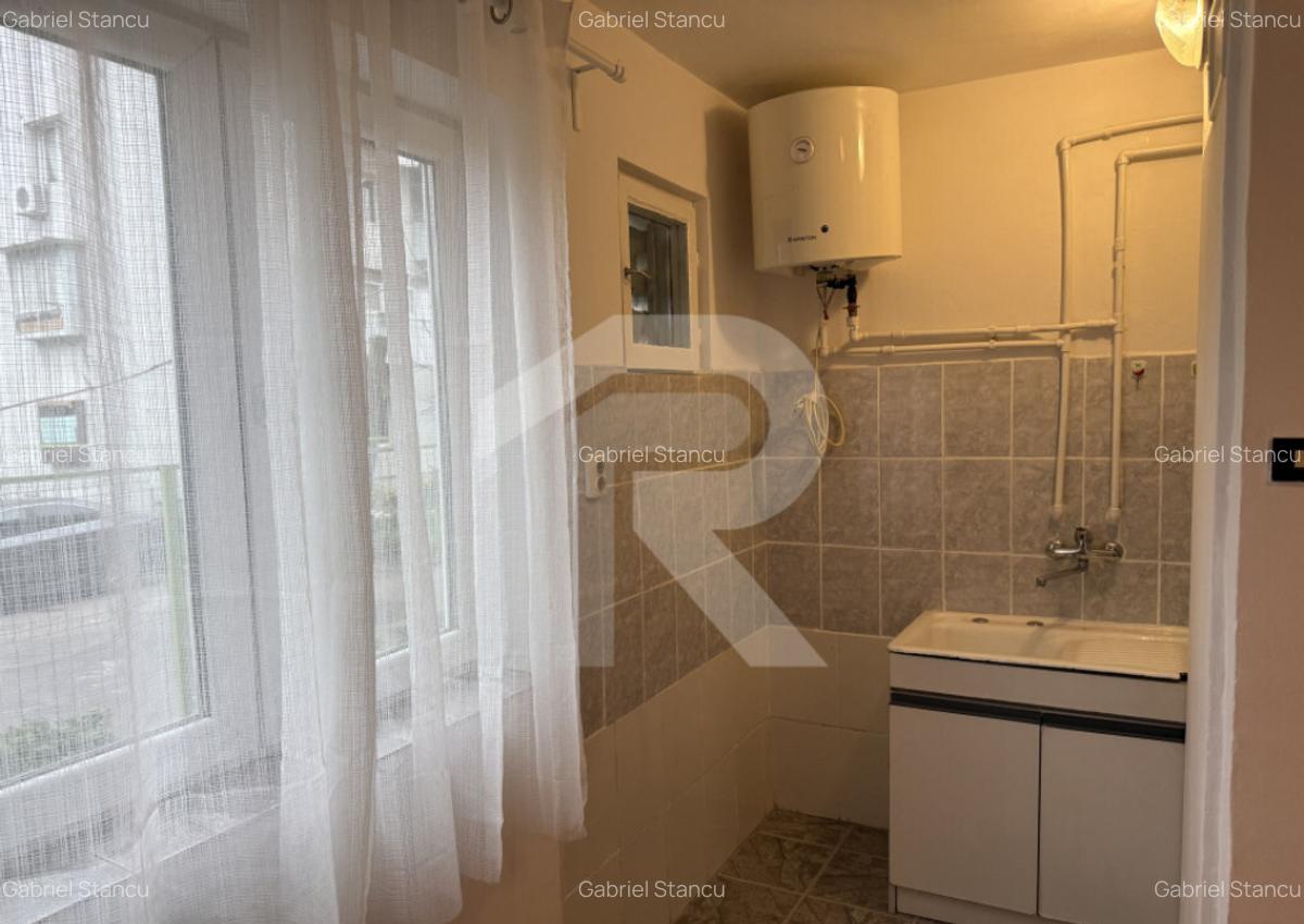 Garsoniera situata la parter, Str Iacob Andrei, bloc civiliz - 3