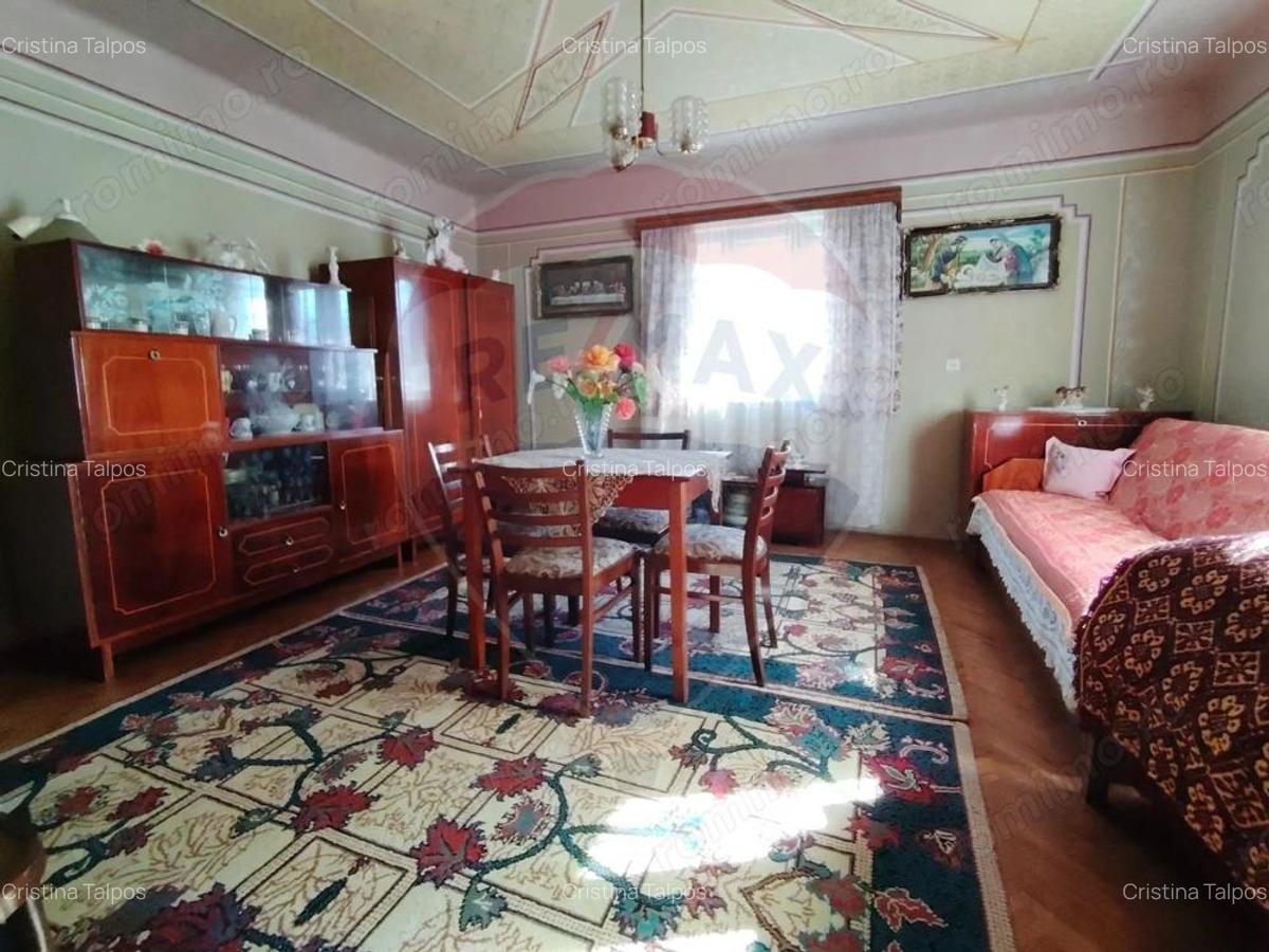 Exclusivitate! Casa cu anexe si teren generos, langa Jibou-Comision 0% - 3