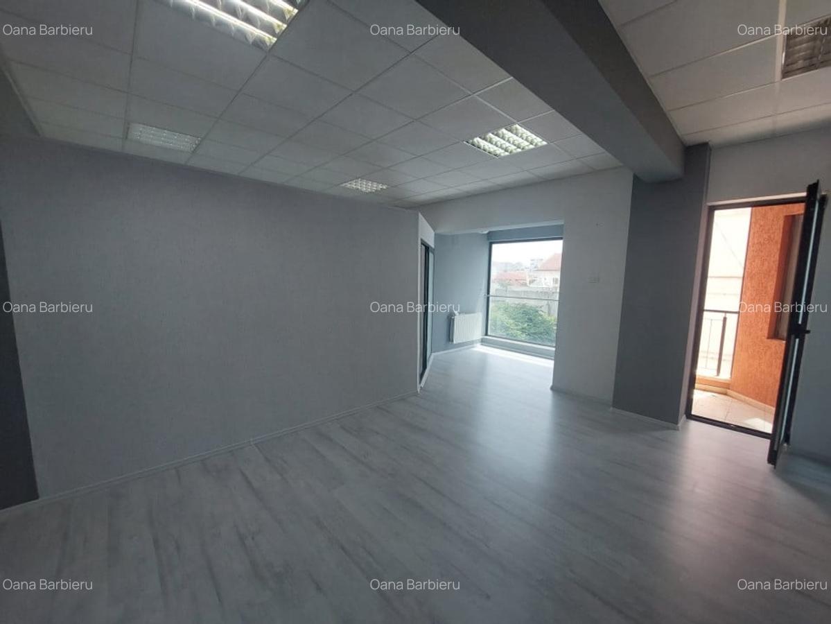 Bd. Mamaia , spatiu birouri, 47 mp. - 2
