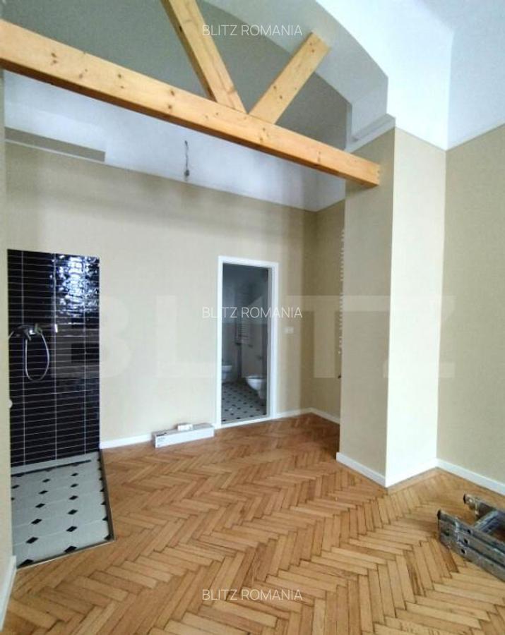 Apartament de vanzare, cu 3 camere, 100 mp, zona centrala - 6