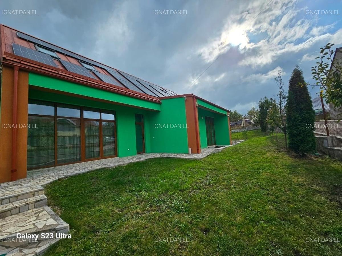 Casa de închiriat Dezmir,  str. Avram Iancu, 950 E - 5 Casa de închiriat Dezmir,  str. Avram Iancu, 950 E - 5