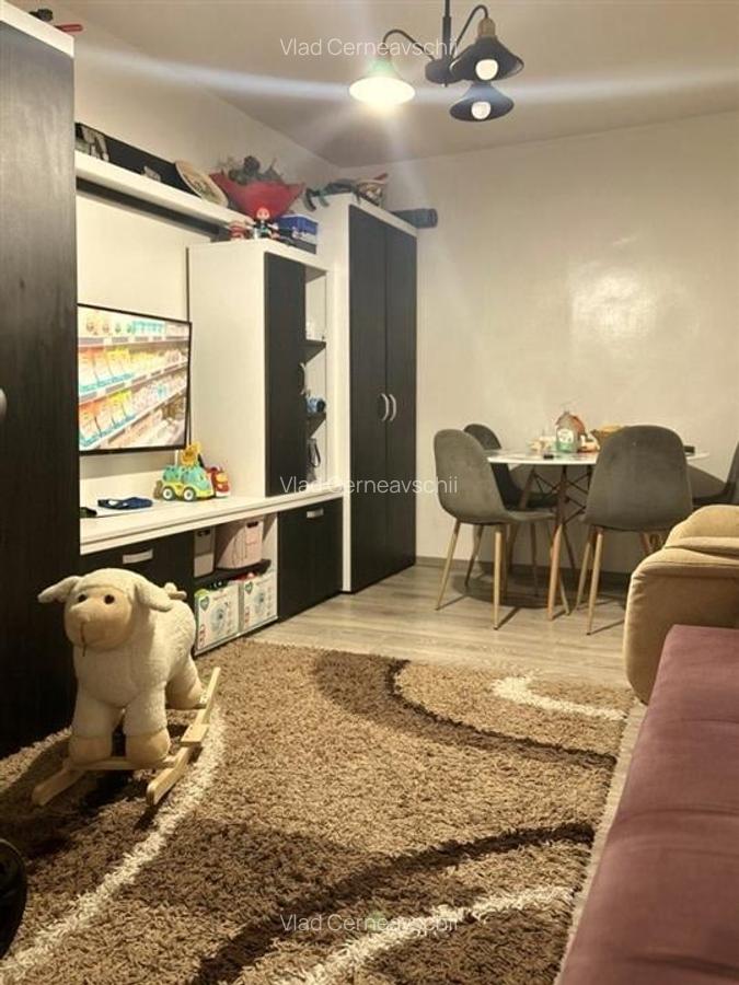 Apartament 3 camere. Arad, zona Aurel Vlaicu, Aleea Neptun - 1 Apartament 3 camere. Arad, zona Aurel Vlaicu, Aleea Neptun - 1