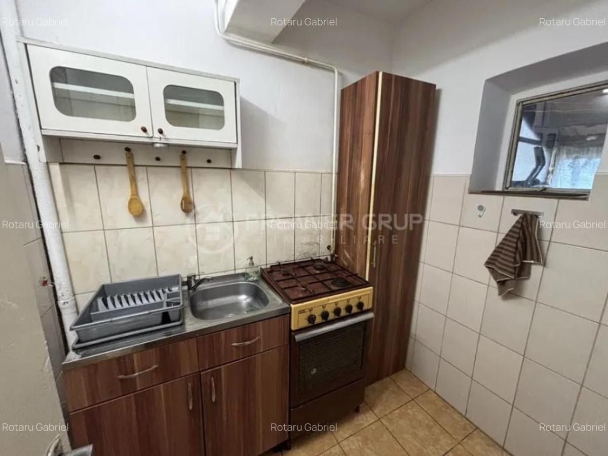 Garsonieră decomandată în Alexandru cel Bun - 4