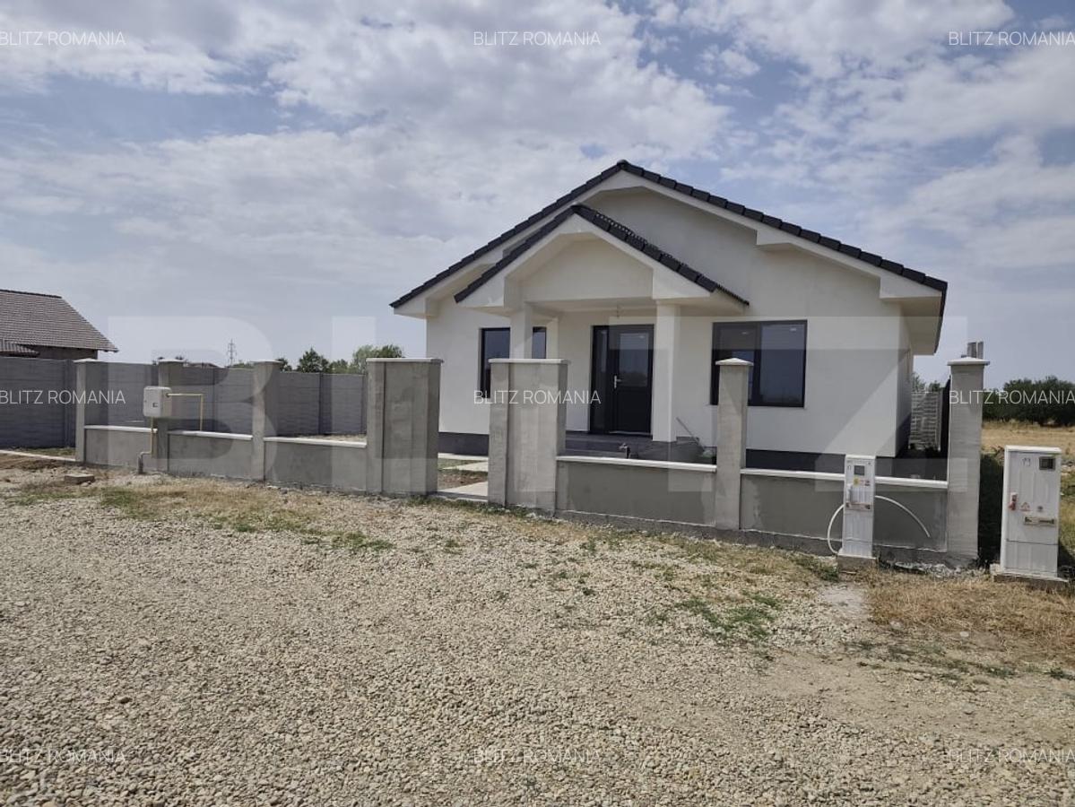 Casa finisata la cheie racordata la toate utilitatile 120 mp utili in Santandrei - 1