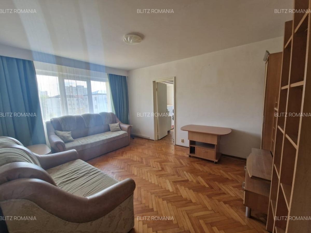 Apartament 2 camere, 40 mp, zona Decebal - 2