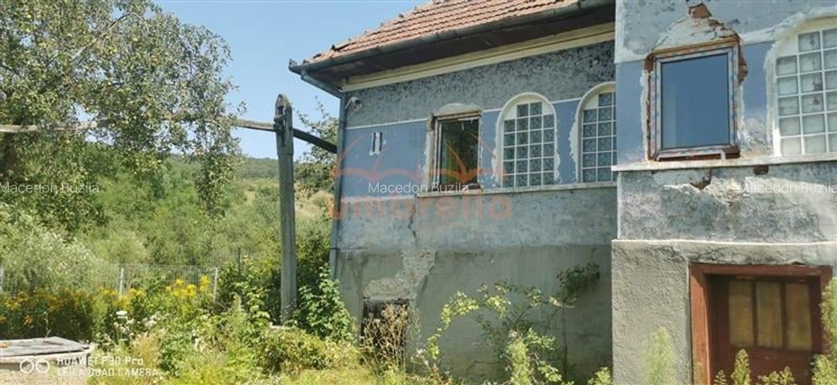 De vanzare casa si grajd +3000/? teren livada in Sumurducu - Sanpaul - 4