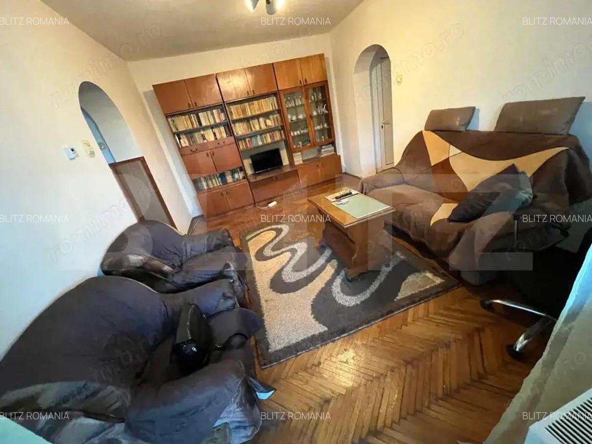 Apartament 3 camere | Mobilat complet | Etaj 4 | Izolat | Acoperi? tabla | Co - 1