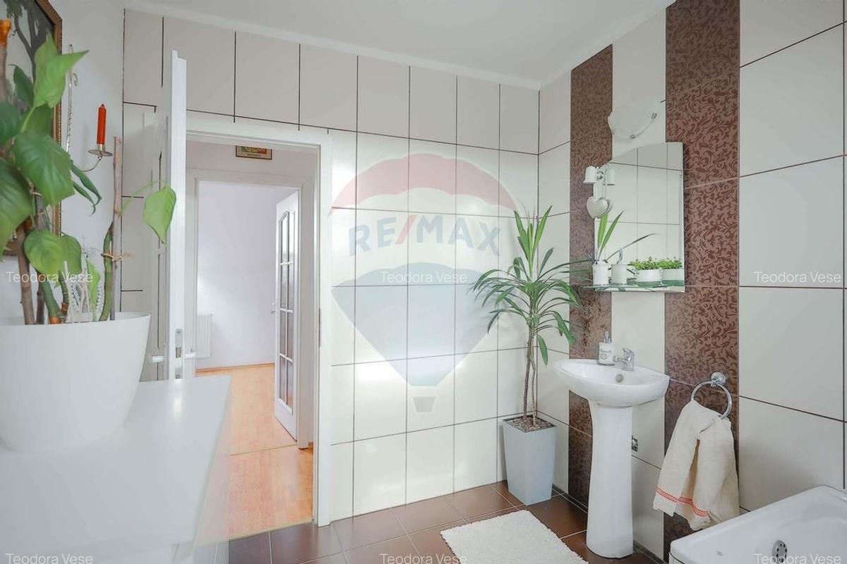 Casă cu 3 camere în Biharia - 9