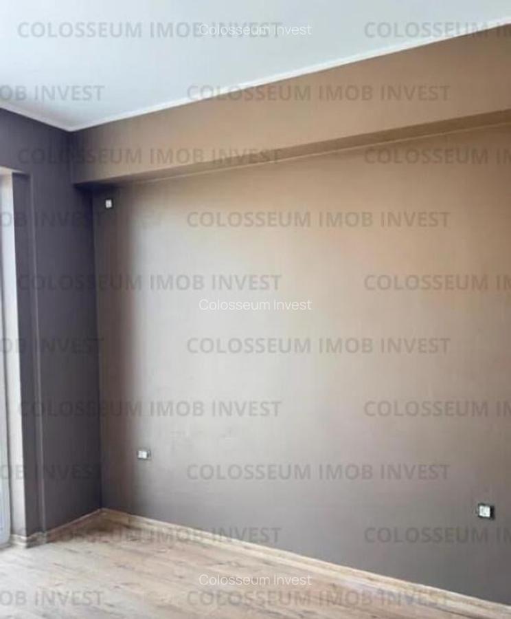 Apartament 3 camere, decomandat - zona Triaj - 1