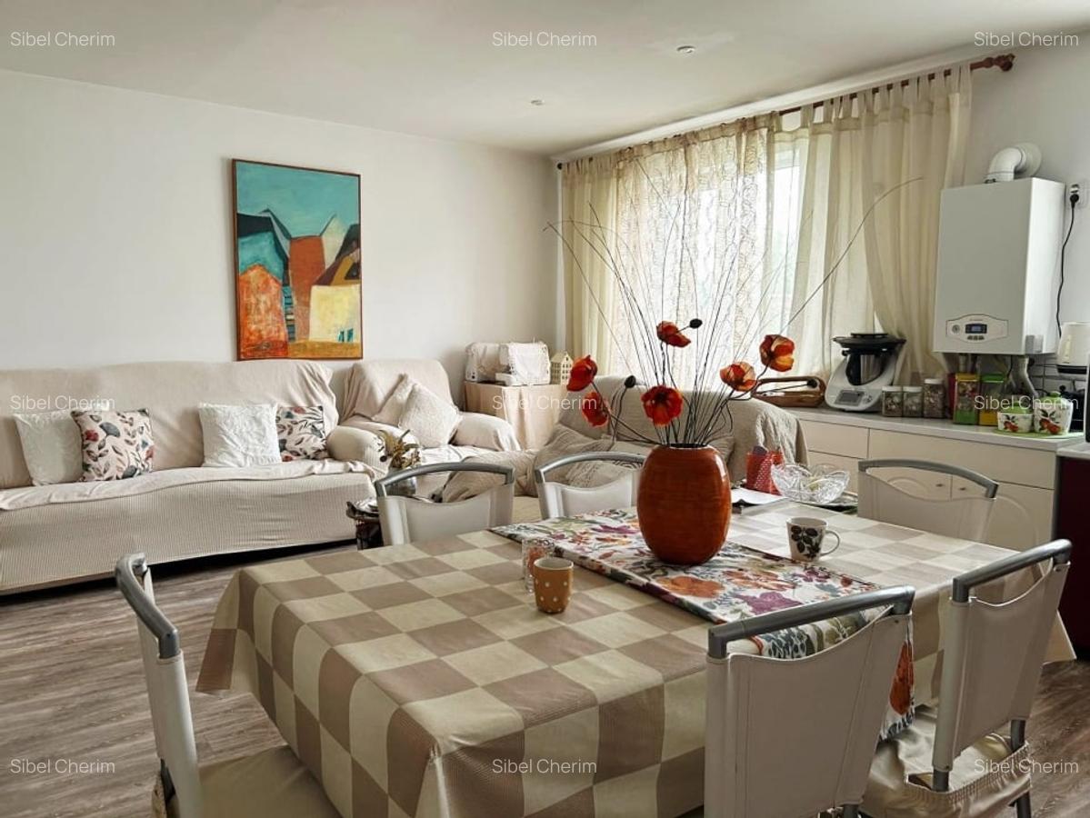 Casa cu suflet in centrul Medgidiei- gradina superba - 2