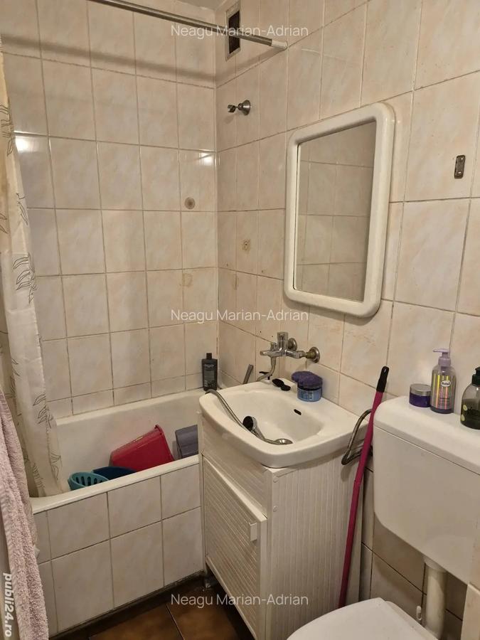 Inchiriez apartament 2 camere - 3