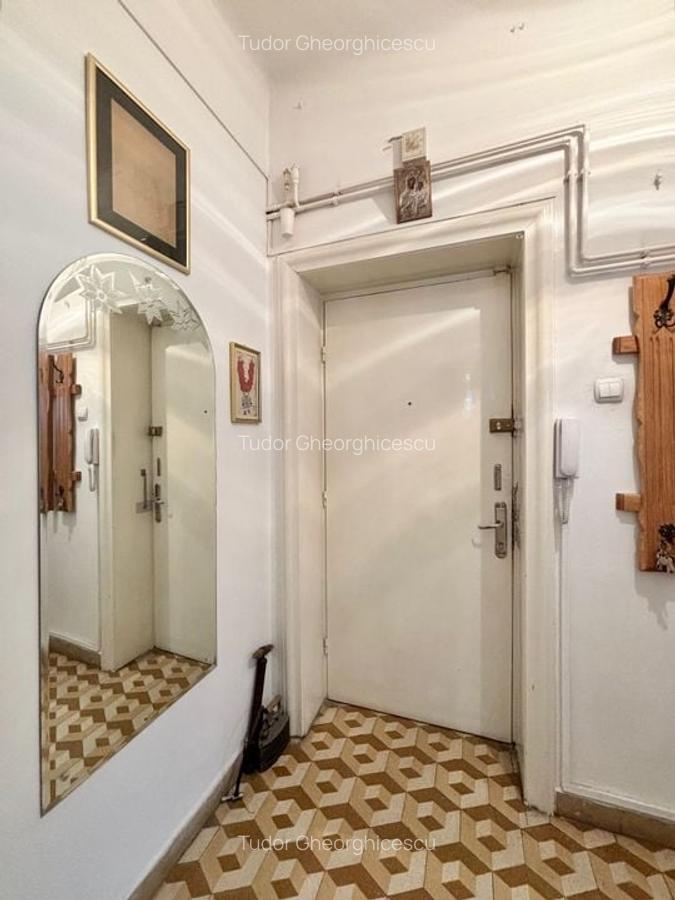 APARTAMENT CU GARAJ, IN VILA, AFLAT PE BULEVARDUL DACIA, MOBILAT SI UTILAT - 2