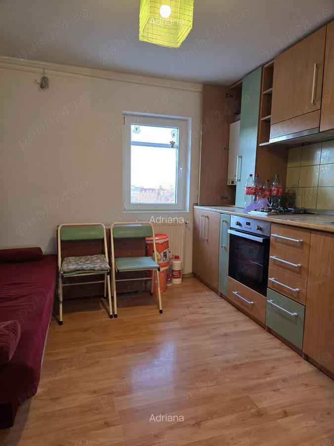 De vanzare apartament cu 2 camere in zona Girocului bloc izolat termic amenajat centrala proprie - 1