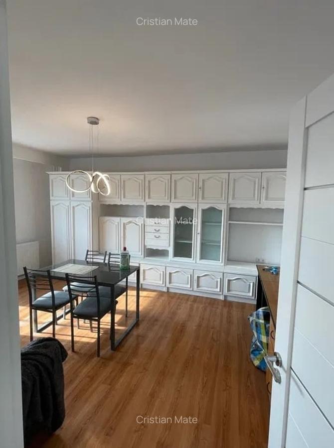 Apartament cu 3 camere decomandat, mobilat în Plopilor - 2