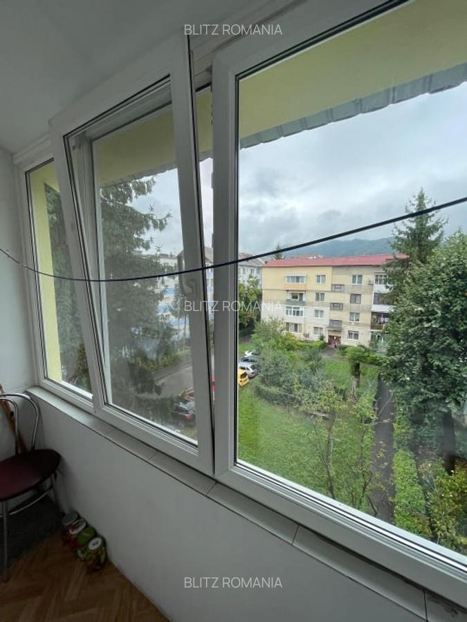 Apartament de vanzare, cu 2 camere, etajul 3, 46 mp, zona policlinica Sf. Maria - 9