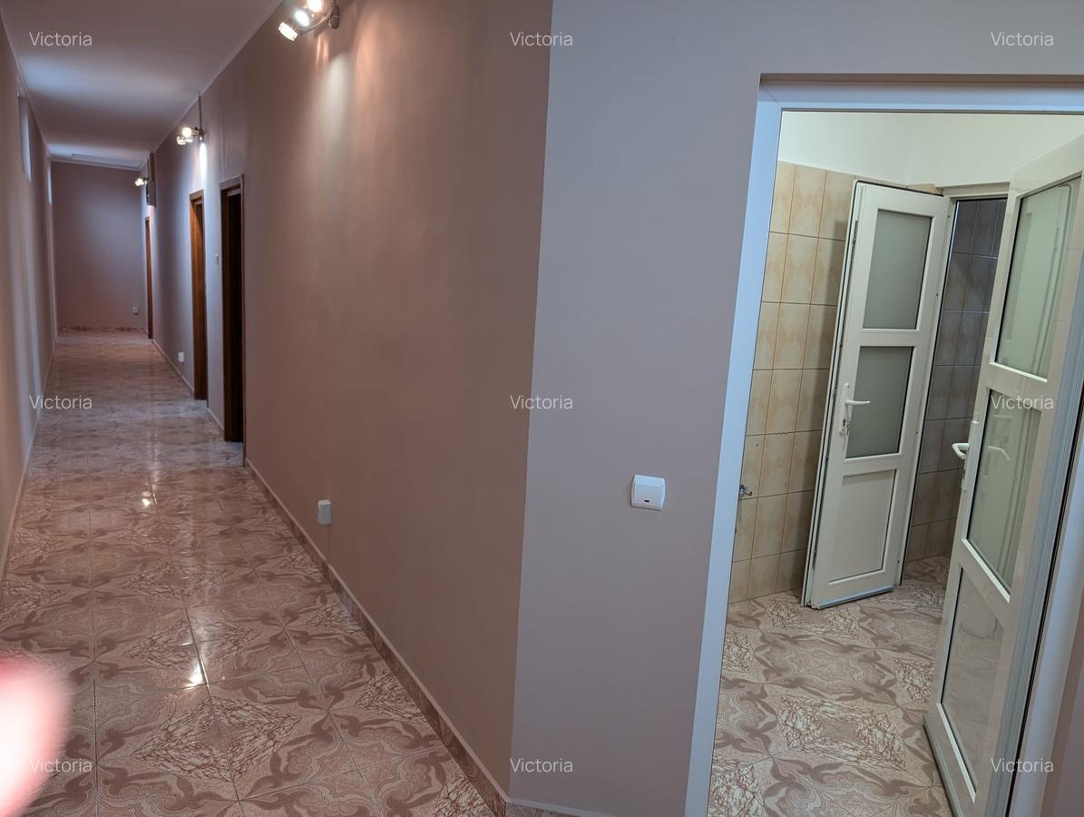Casă cu 7 camere în Industriilor - 7