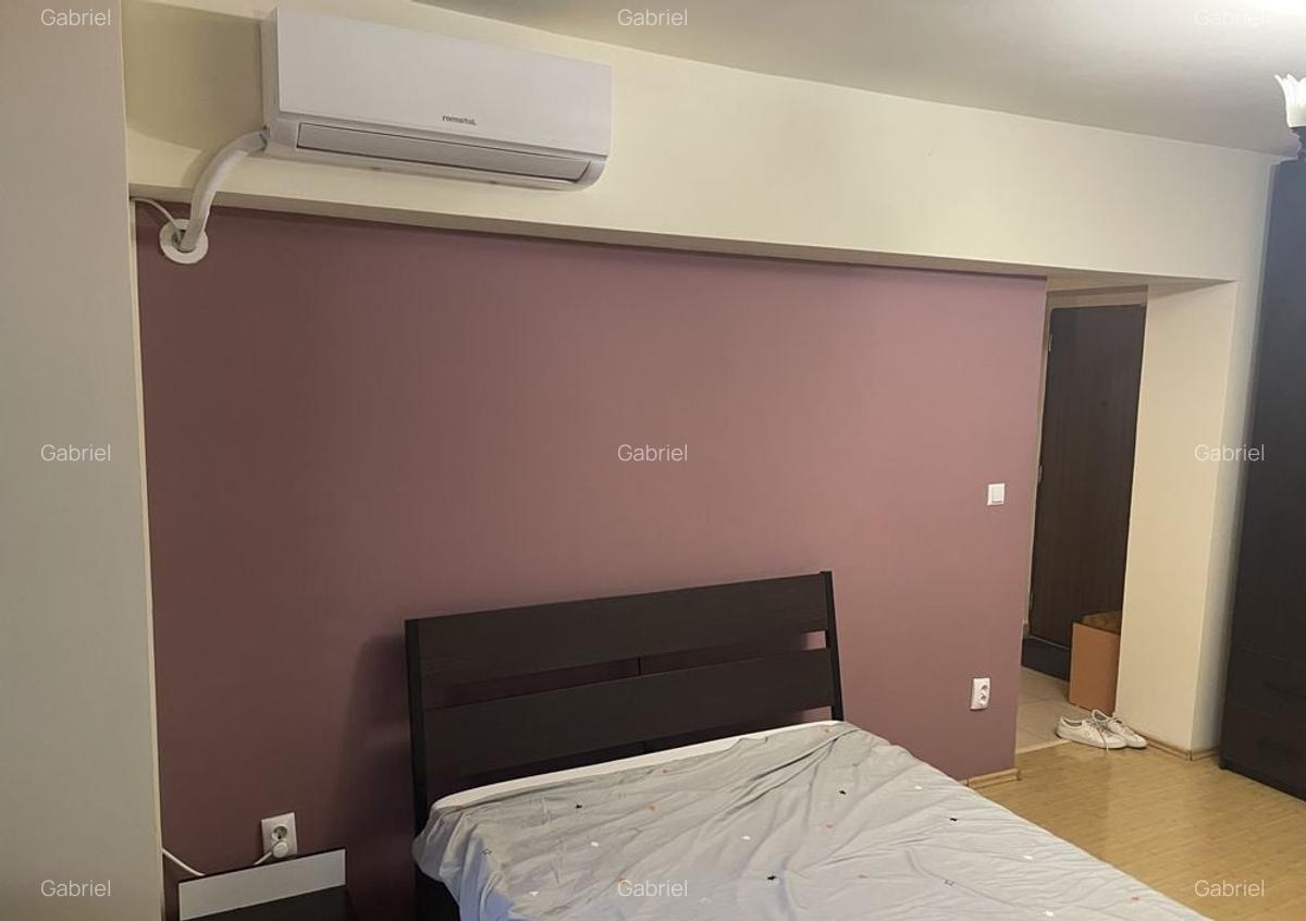 Garsoniera, 30mp, decomandat, metrou, AC, Mega Mall - 1