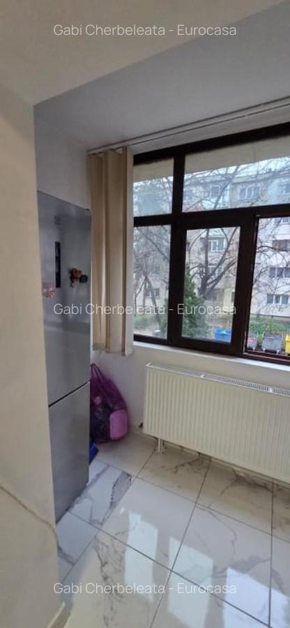 3 camere Popa Sapca etaj 1 - 3