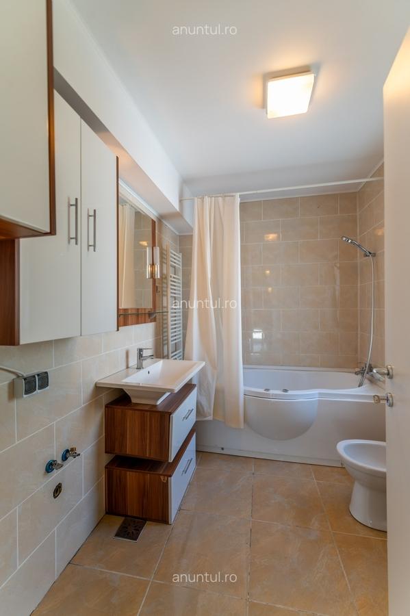 Titulescu, Ion Neculce, penthouse de inchiriat 5 camere+ terasa 45 mp! - 12