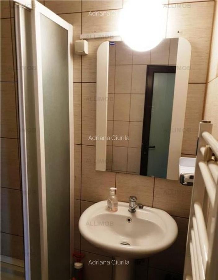 Garsoniera in Ploiesti, zona ultracentrala - 11