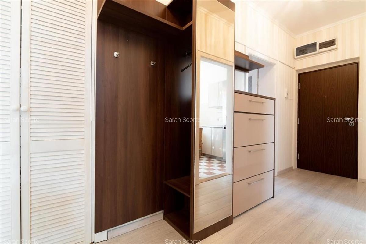 Apartament cu 3 camere decomandat în Central - 3