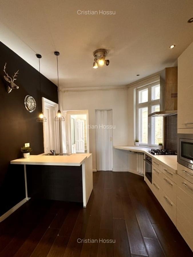 Apartament spațios și luminos într-o vilă interbelică –  Budapesta / Tineretului - 10
