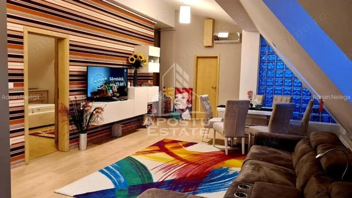 Apartament tip penthouse cu 3 camere, 2 bai, zona Torontalului - 2