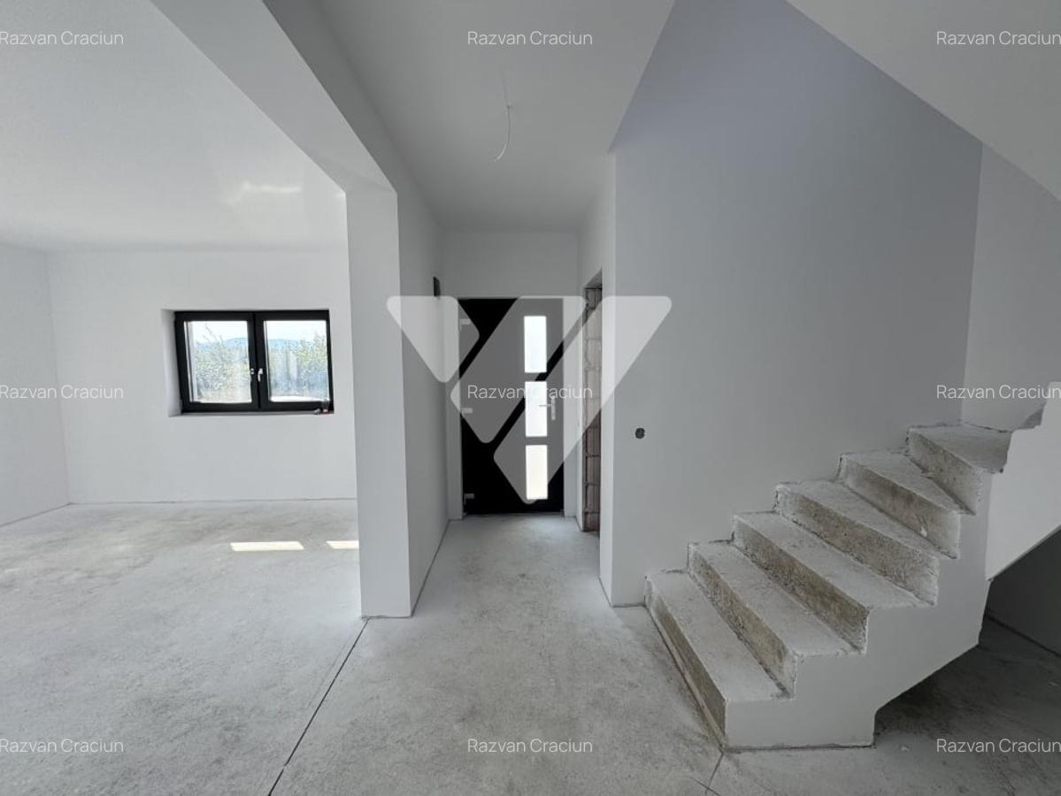 Casa noua inviduala 4 camere 2 bai si teren 290 mp in Cristian Sibiu - 8