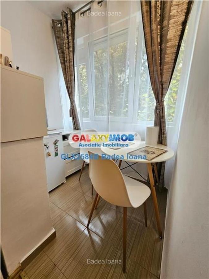 Garsoniera Titan - metrou Costin Georgian - 4