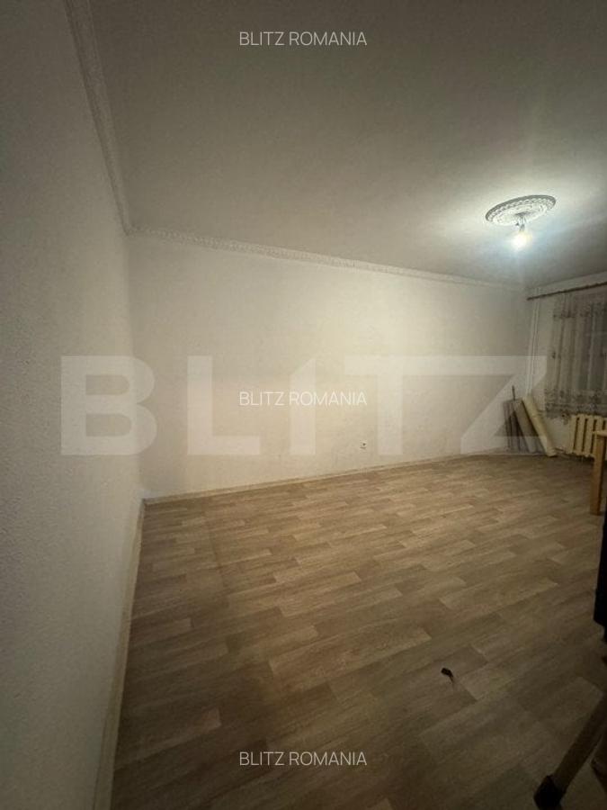 Apartament de vanzare, cu 3 camere, 70 mp, zona Piata Rahova - 3