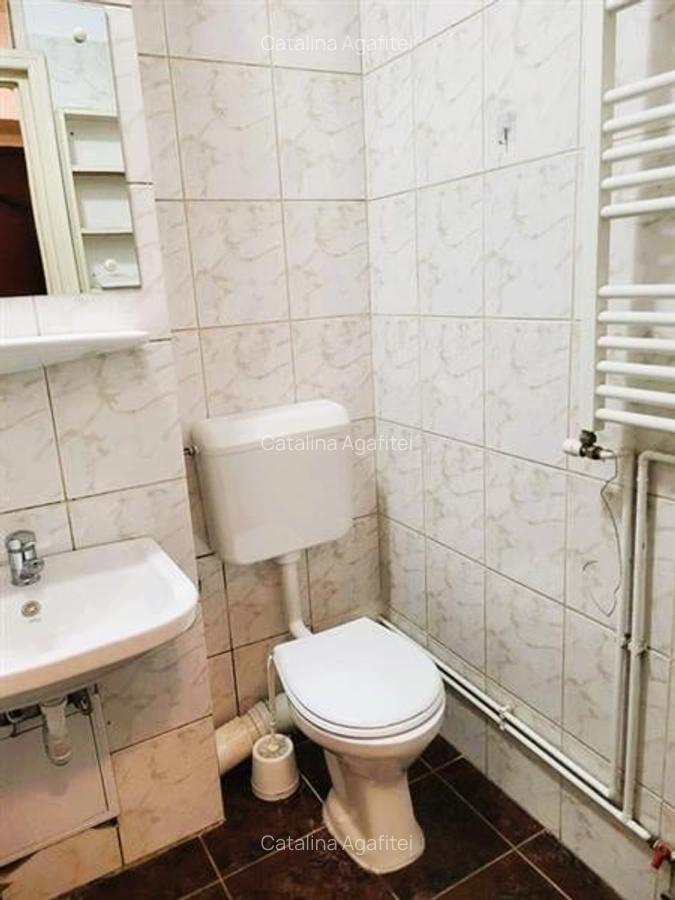 Garsoniera decomandata, etaj 2, centrala proprie. Zona Racadau - 6