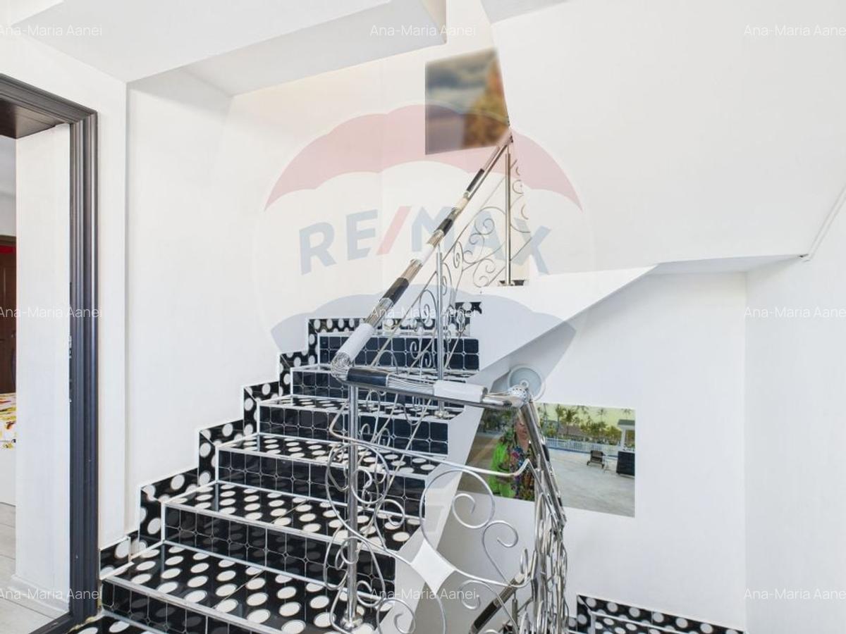 De vanzare| Casa cu piscina, saune si design elegant- Zona Matasari - 19 De vanzare| Casa cu piscina, saune si design elegant- Zona Matasari - 19