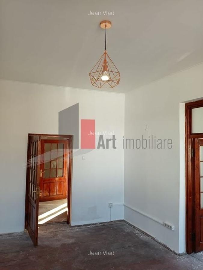 Vila  de inchiriat recent renovata - 21