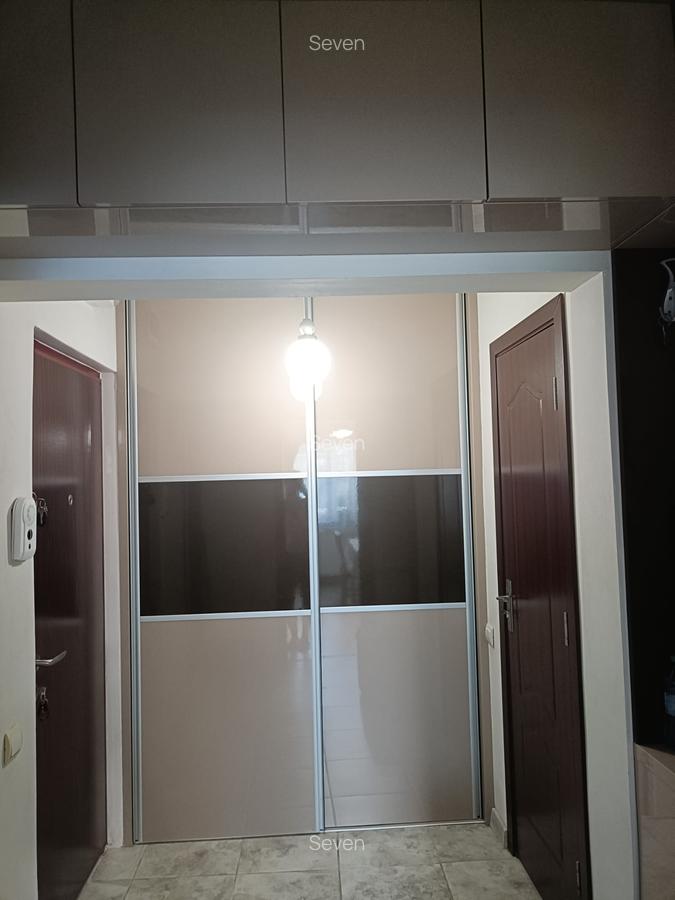 Apartament 3 camere decomandat - Poarta 6 - 120.000 euro  (Cod E5) - 5