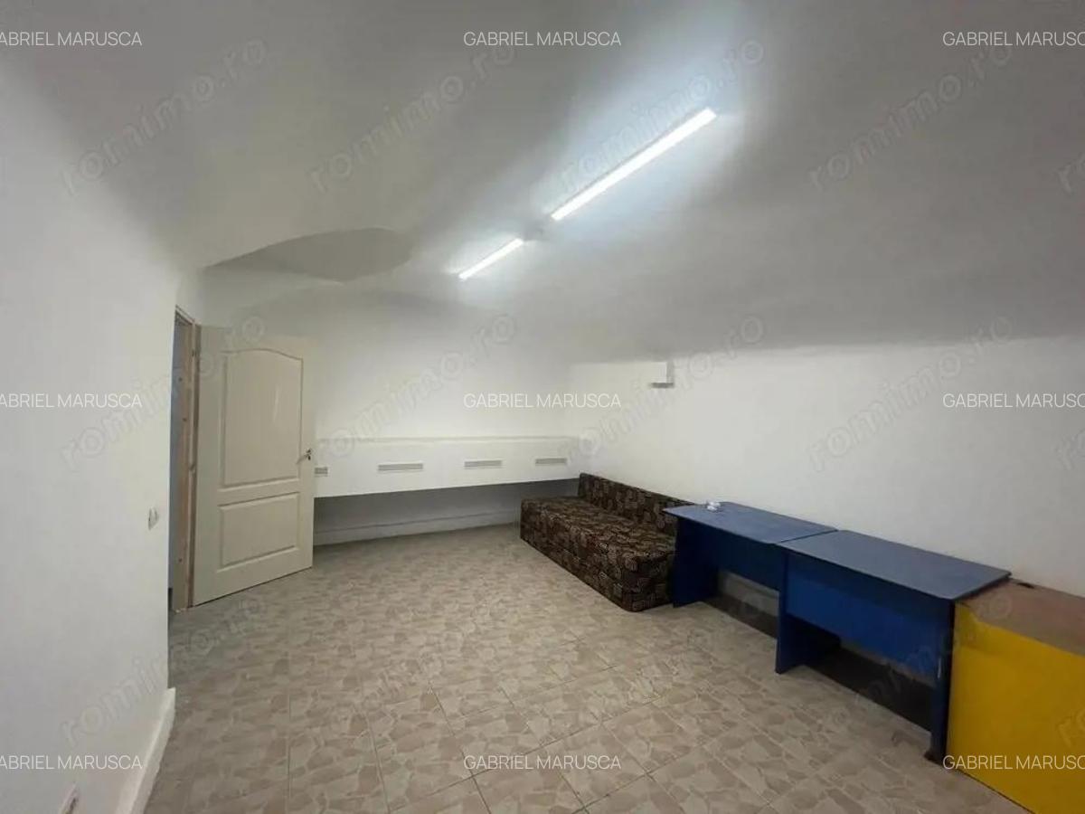 Spa?iu Comercial de Inchiriat Arad 70mp, Acces Stradal - 2