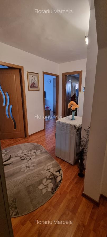 Apartament 3 camere Piata Mare - 1